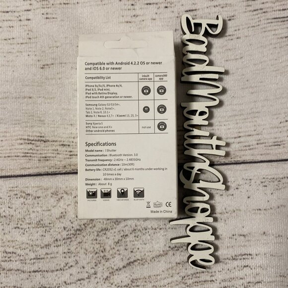 New Bluetooth Remove Control Shutter for IOS / Android - Picture 2 of 2